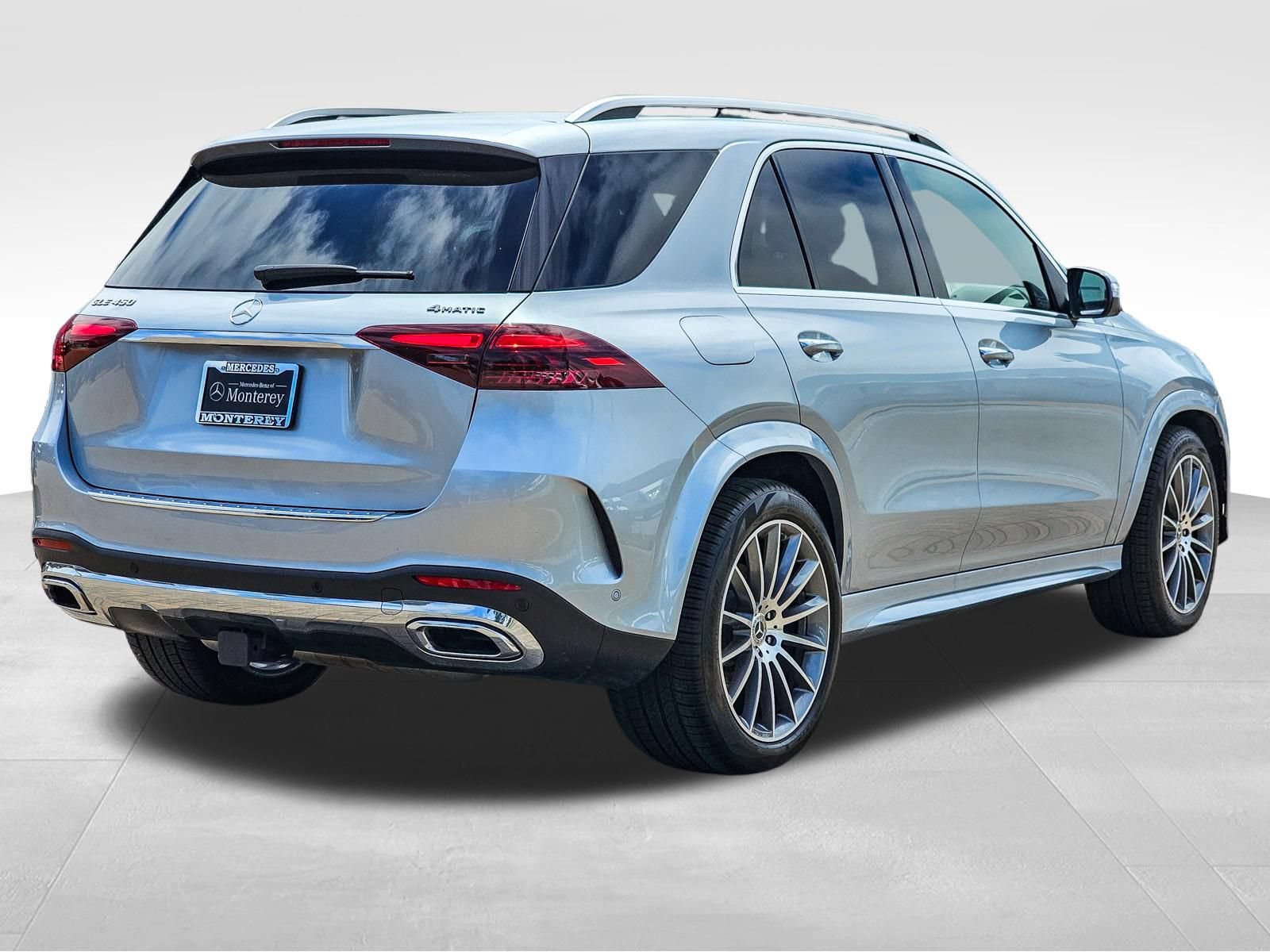 Certified 2024 Mercedes-Benz GLE 450 4MATIC w/ AMG Line Exterior image 9