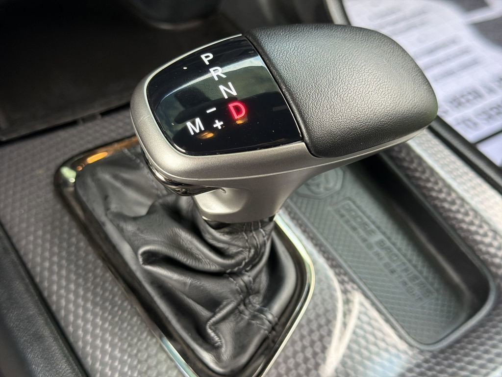 Used 2022 Dodge Charger SRT Hellcat w/ Navigation & Travel Group image 21