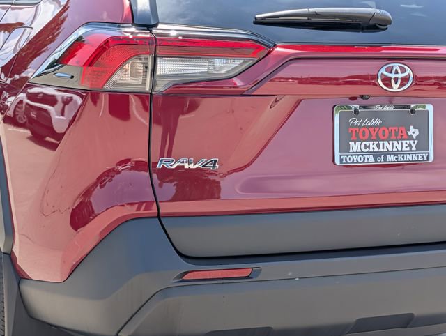 Used 2025 Toyota RAV4 XLE w/ Convenience Package FWD image 8