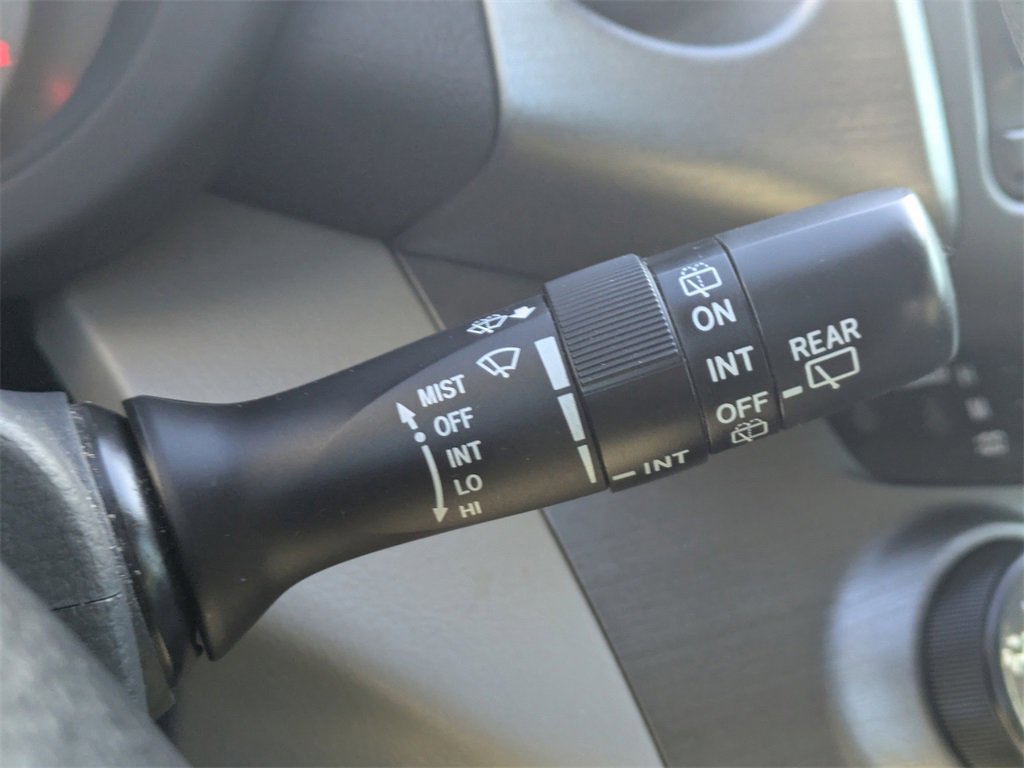 Used 2012 Toyota RAV4 FWD image 30