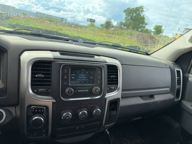 Used 2019 RAM 1500 Classic SLT AWD/4WD image 11
