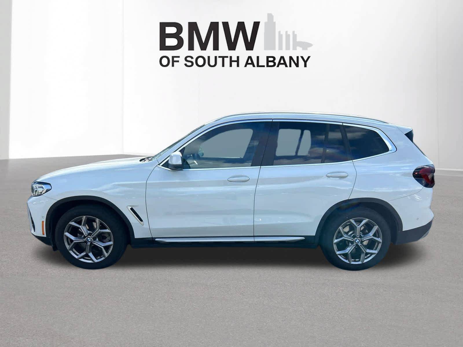 Used 2024 BMW X3 xDrive30i w/ Convenience Package AWD/4WD image 4