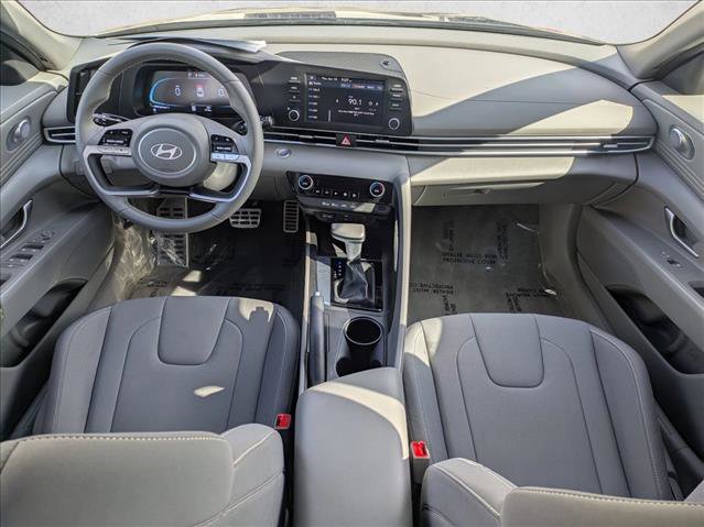 Certified 2025 Hyundai Elantra Sport FWD image 16
