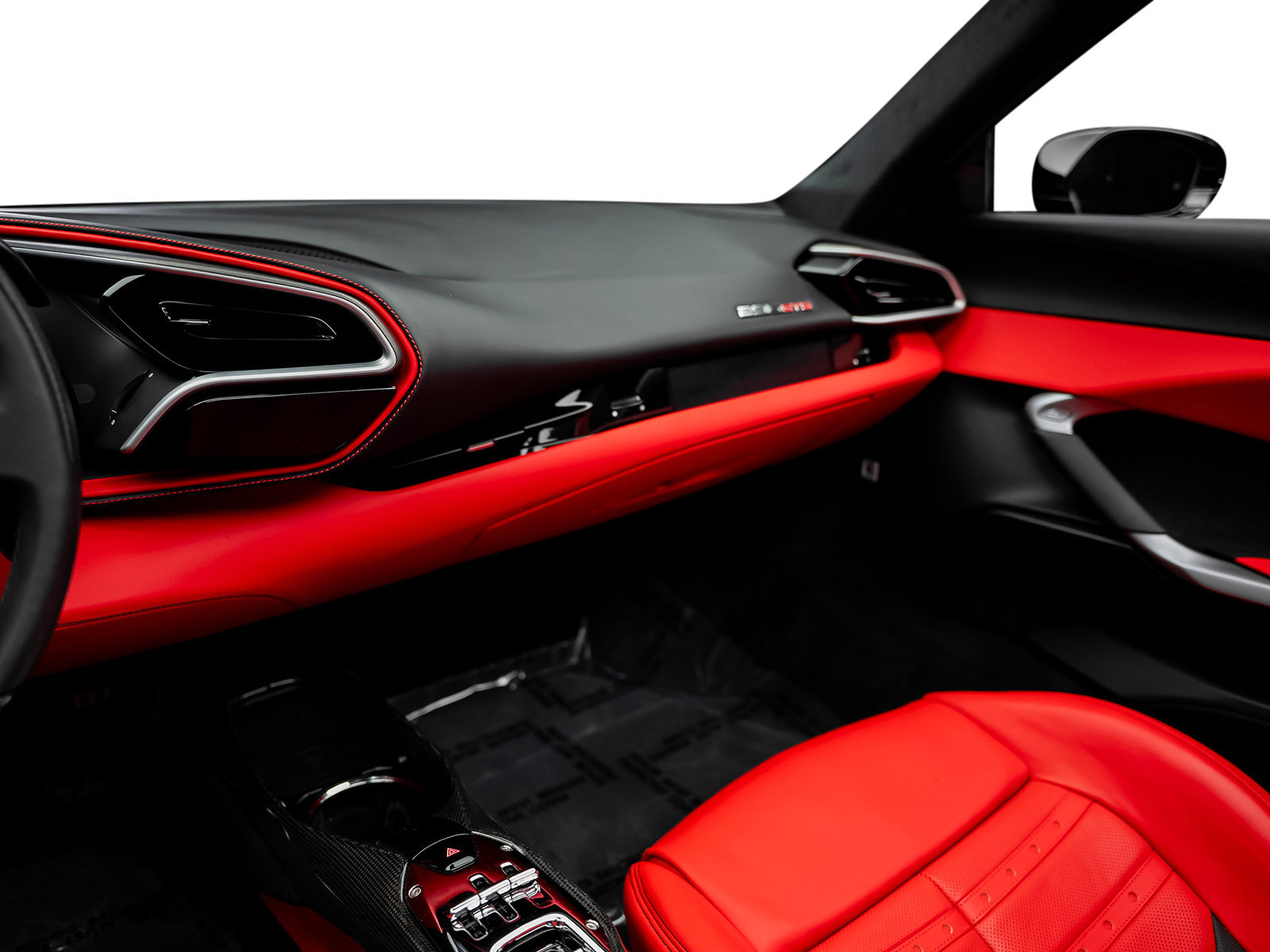 Used 2024 Ferrari 296 GTS RWD image 37