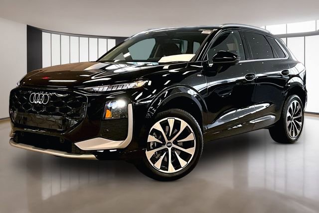 New 2026 Audi Q3 quattro 2.0T