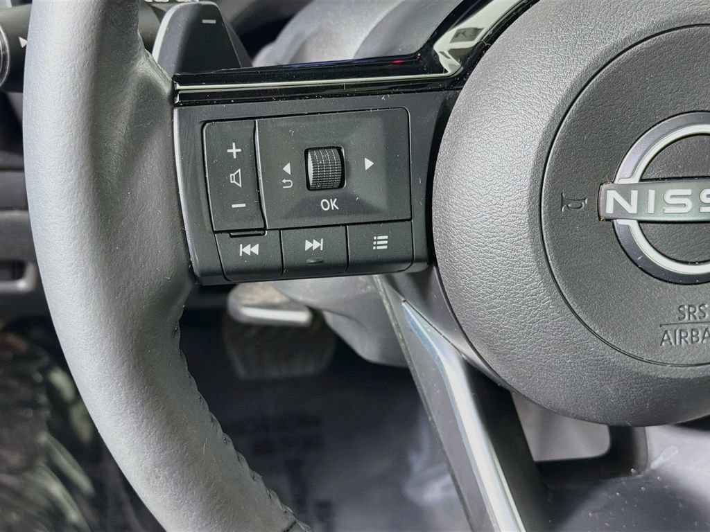 Used 2023 Nissan Rogue SV w/ SV Premium B Package AWD/4WD image 10