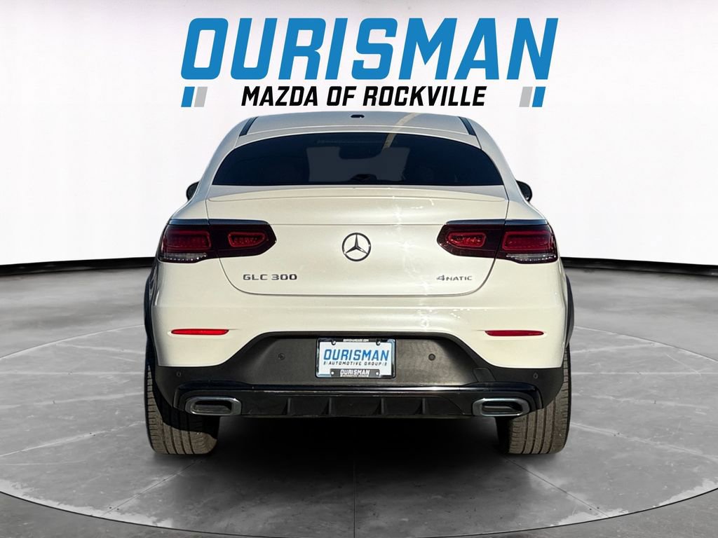 Used 2020 Mercedes-Benz GLC 300 4MATIC Coupe image 5