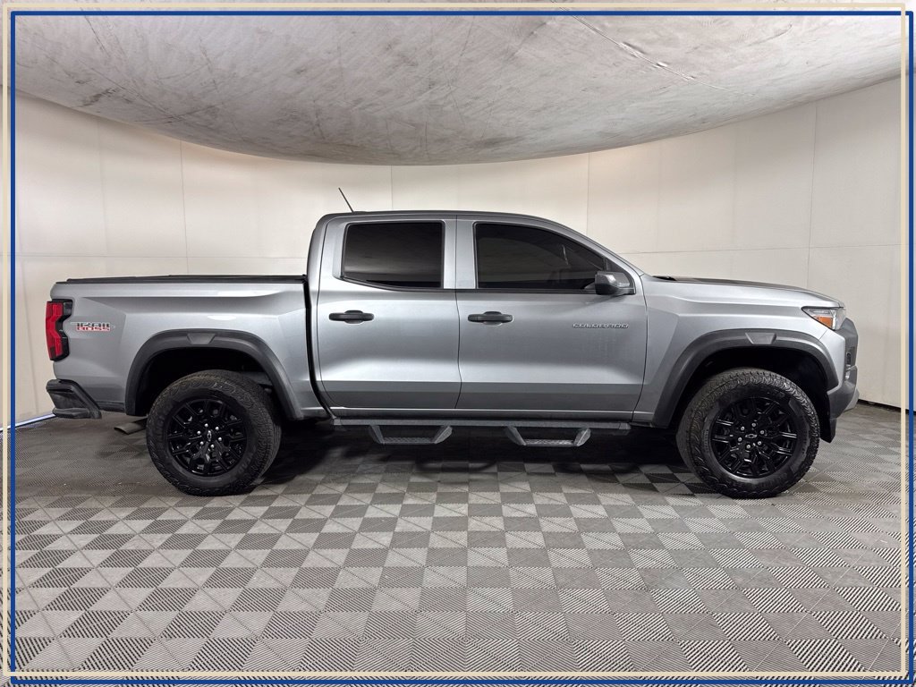 Certified 2025 Chevrolet Colorado Trail Boss AWD/4WD image 8