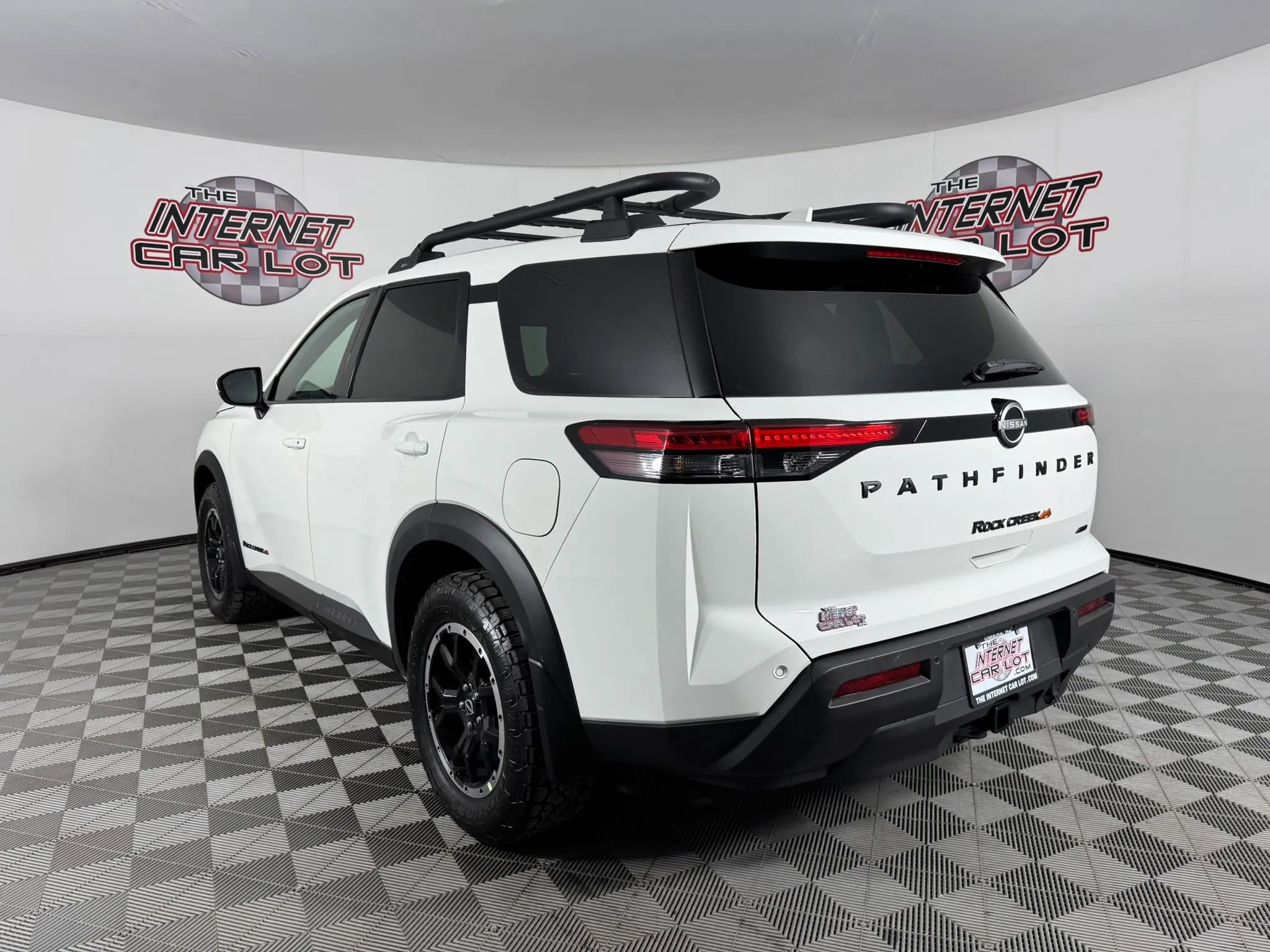 Used 2025 Nissan Pathfinder Rock Creek image 5