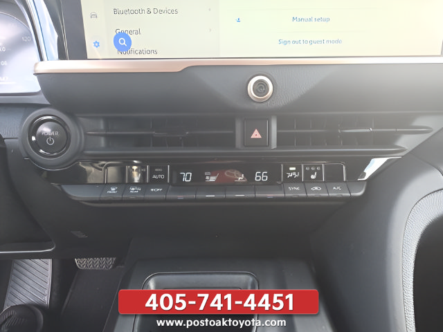 Used 2023 Toyota Crown AWD/4WD image 19