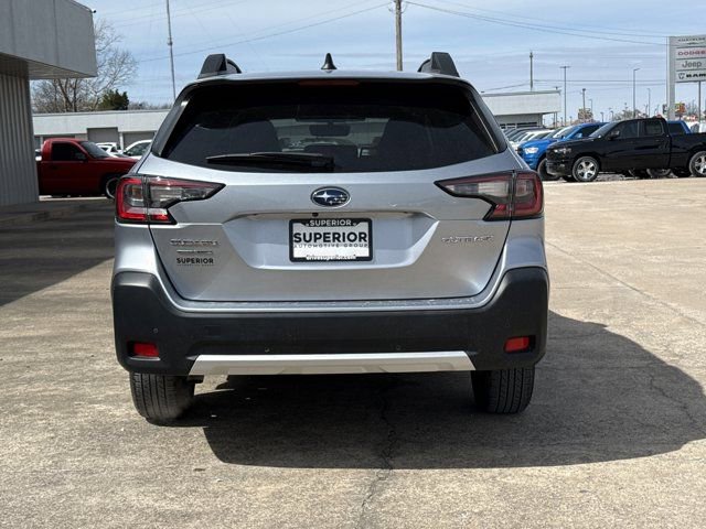 Used 2024 Subaru Outback Limited AWD/4WD image 4