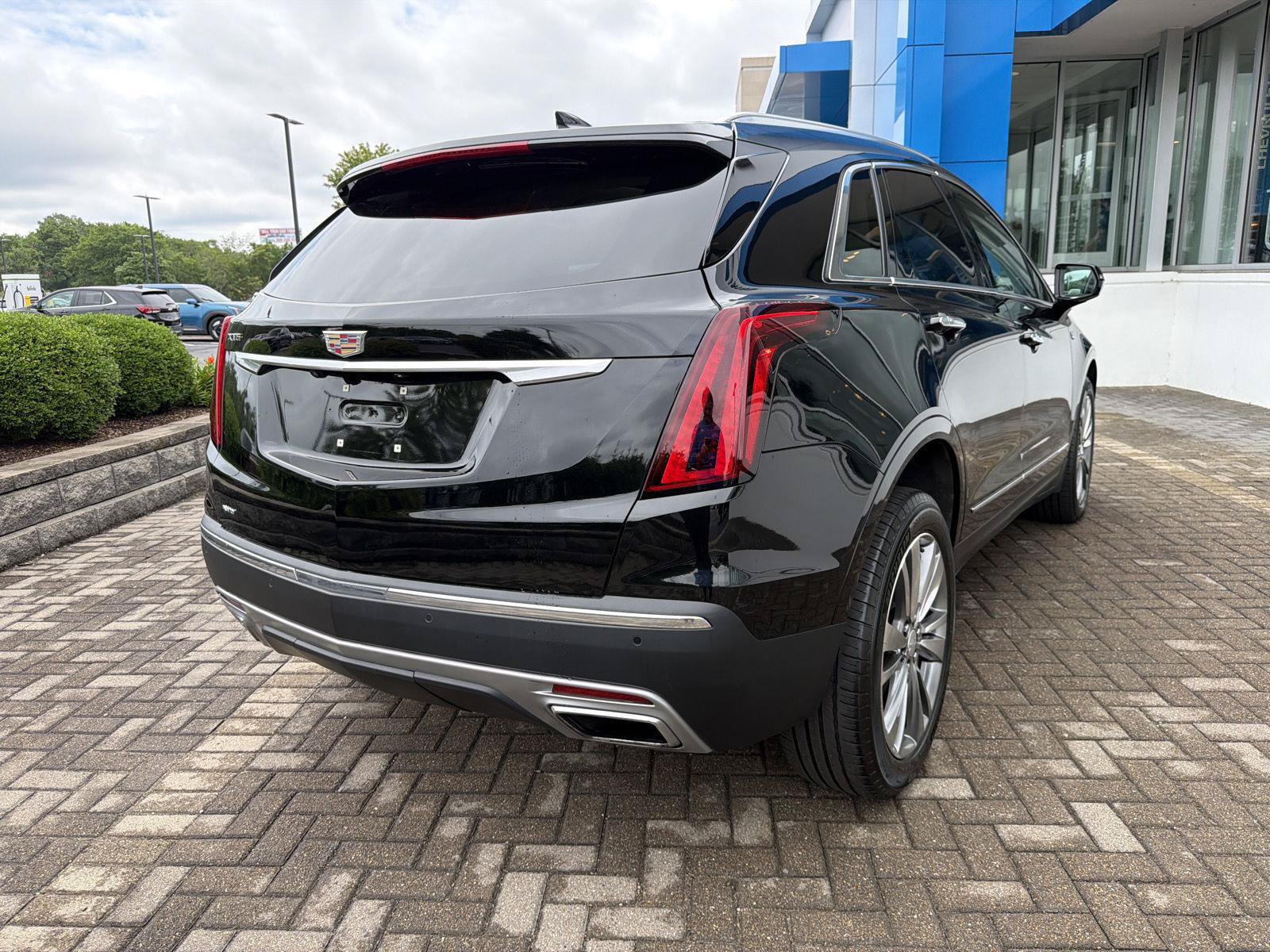 Used 2024 Cadillac XT5 Premium Luxury AWD/4WD image 5