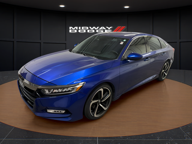 Used 2018 Honda Accord Sport image 2