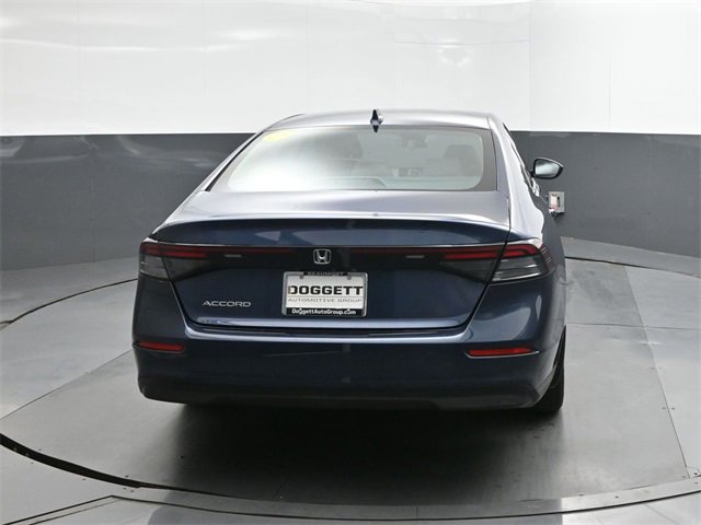 Used 2023 Honda Accord EX image 8