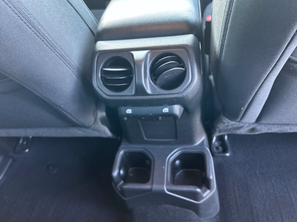 Used 2022 Jeep Gladiator Sport AWD/4WD image 29