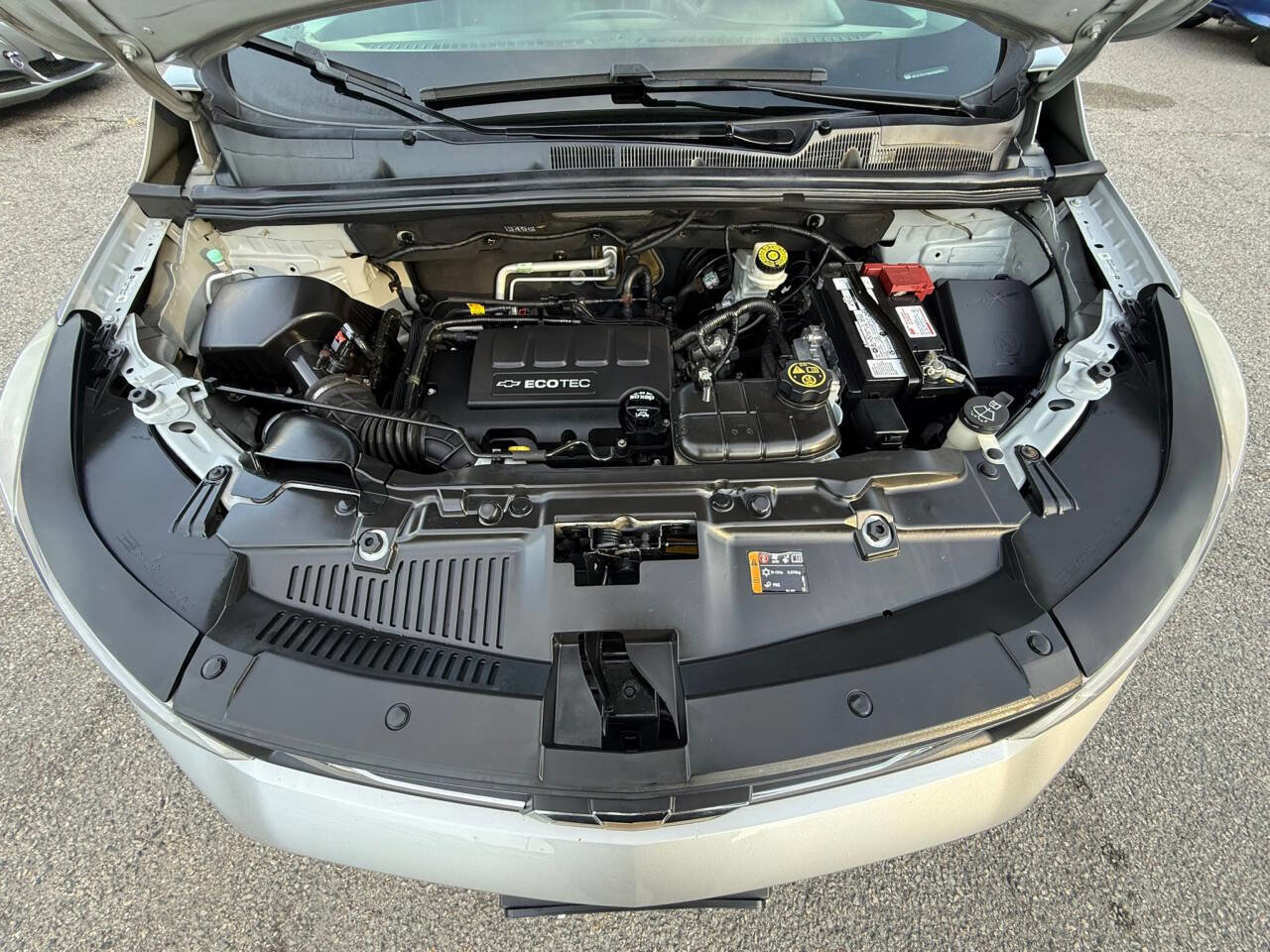 Used 2017 Chevrolet Trax LT w/ LT Convenience Package image 19