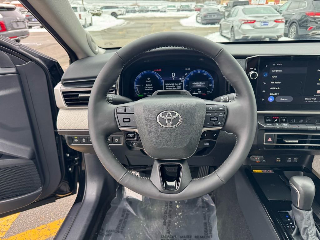 Used 2025 Toyota Camry XLE w/ Premium Plus Package AWD/4WD image 13