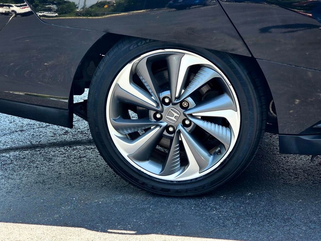 Used 2018 Honda Clarity Plug-In Hybrid image 11
