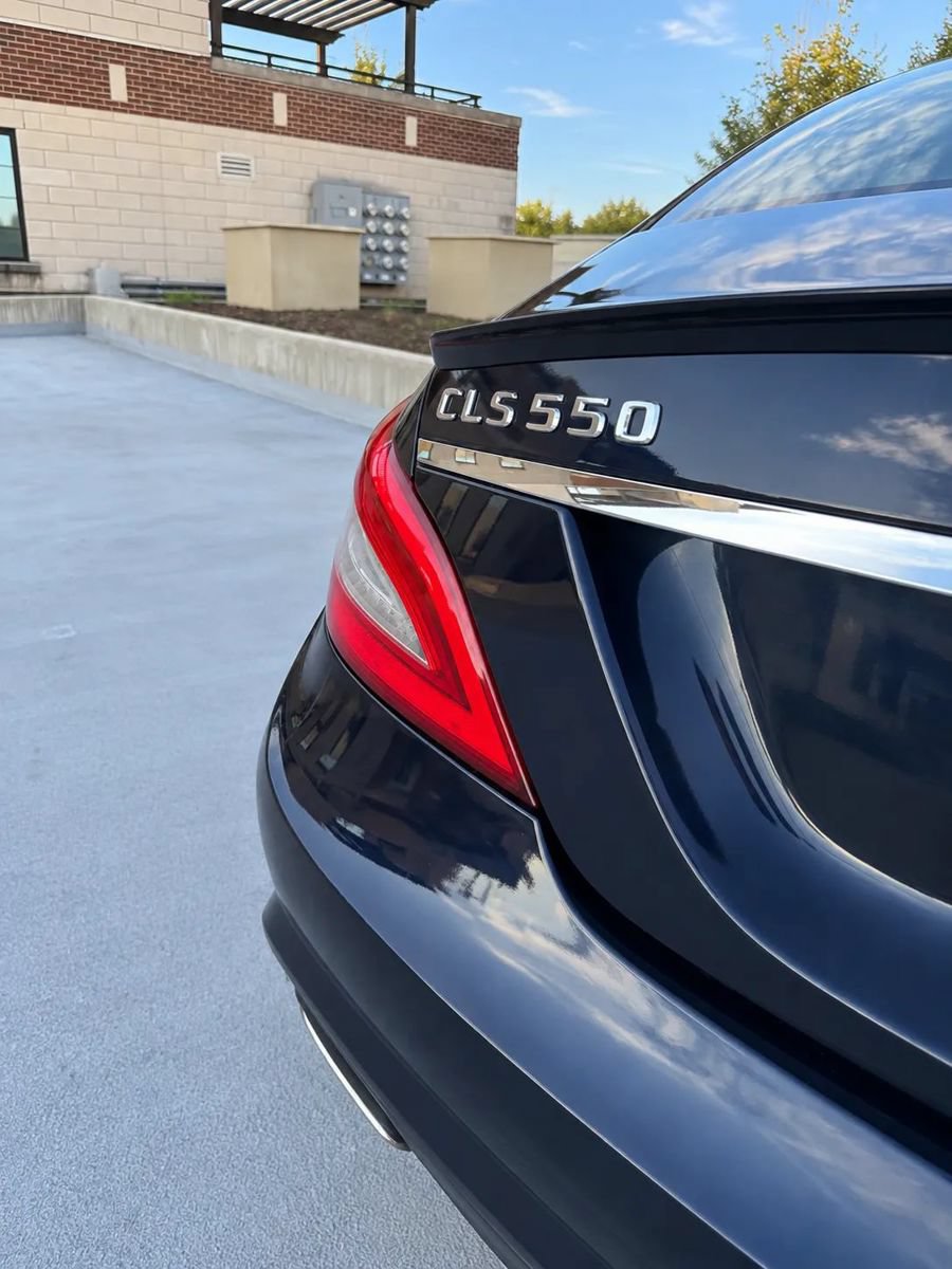 Used 2012 Mercedes-Benz CLS 550 4MATIC image 23