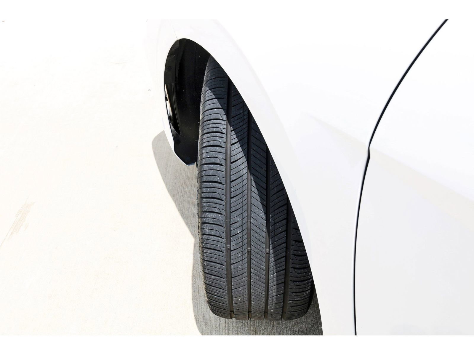 Certified 2025 Hyundai Elantra SEL FWD image 31