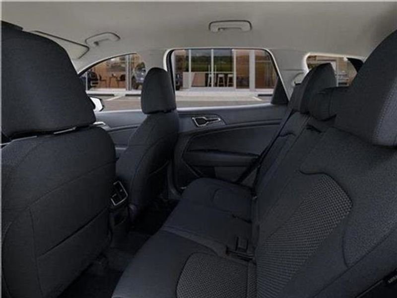 New 2026 Kia Sportage LX image 99