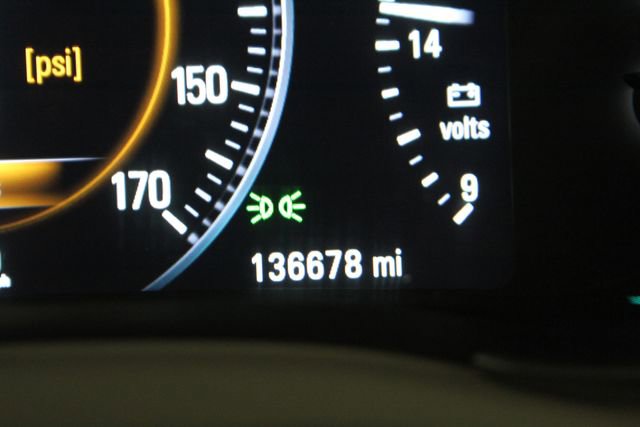 Used 2015 Buick LaCrosse FWD image 18