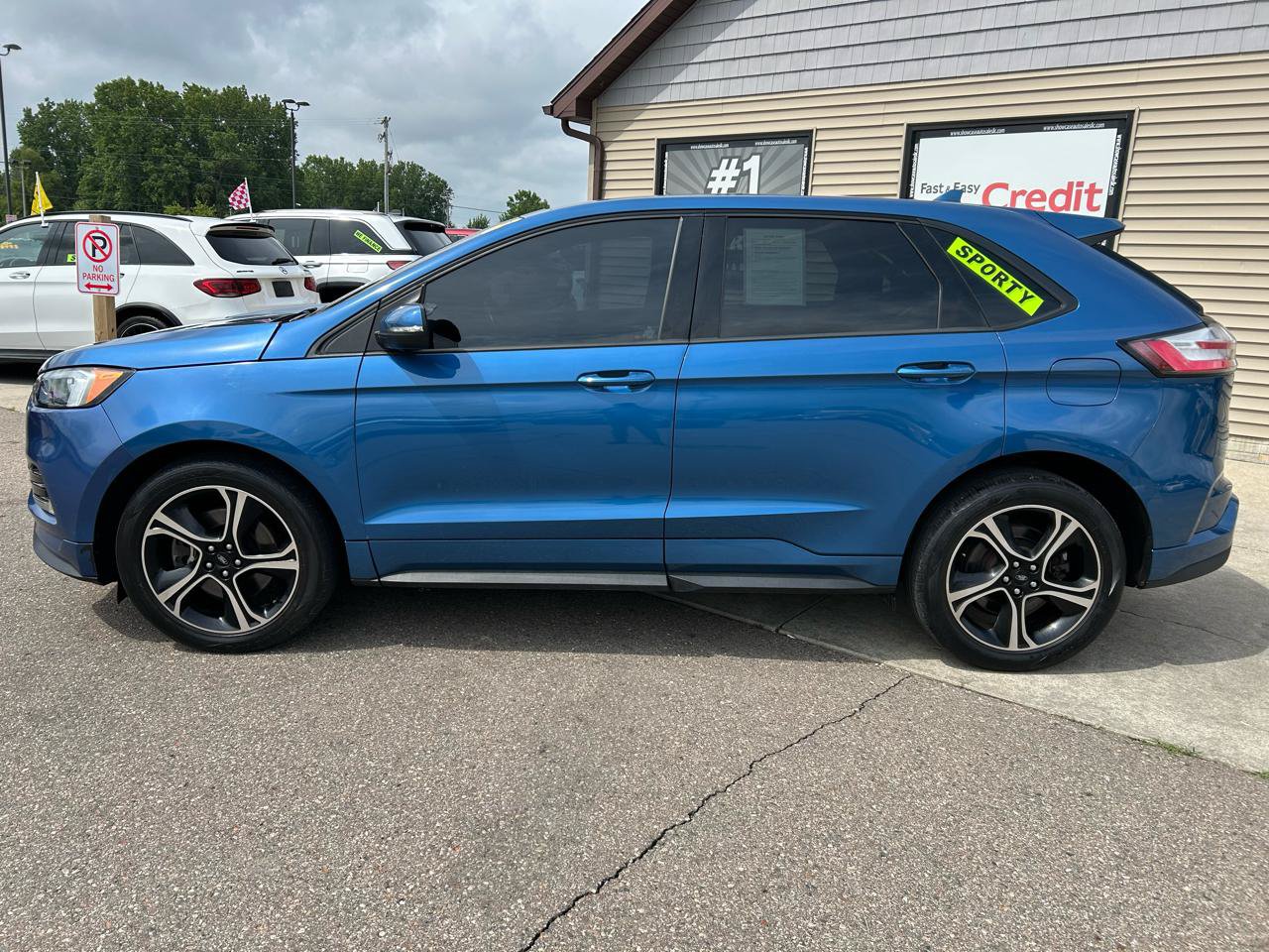 Used 2019 Ford Edge ST w/ Convenience Package AWD/4WD image 8