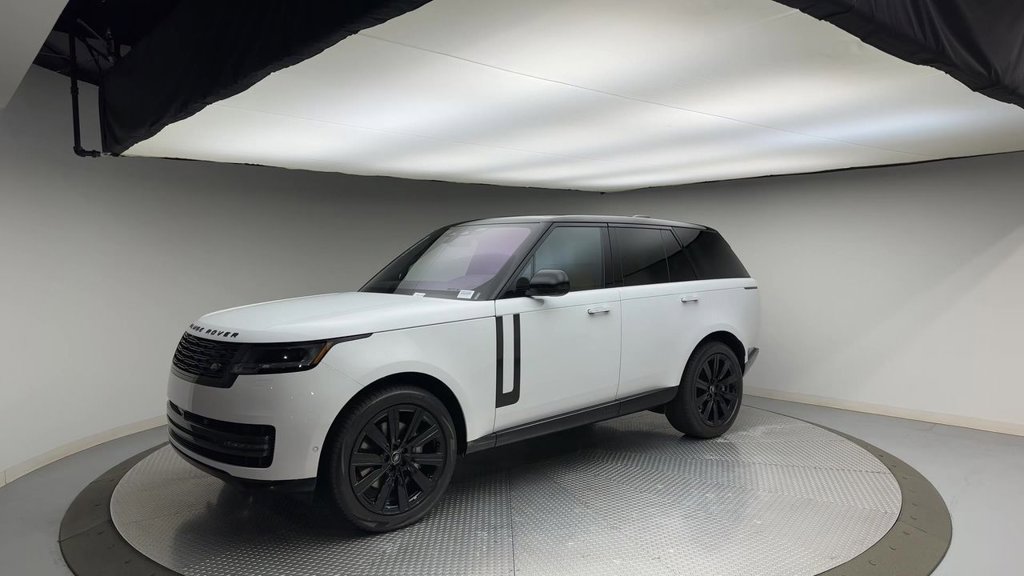 Used 2023 Land Rover Range Rover SE AWD/4WD image 4