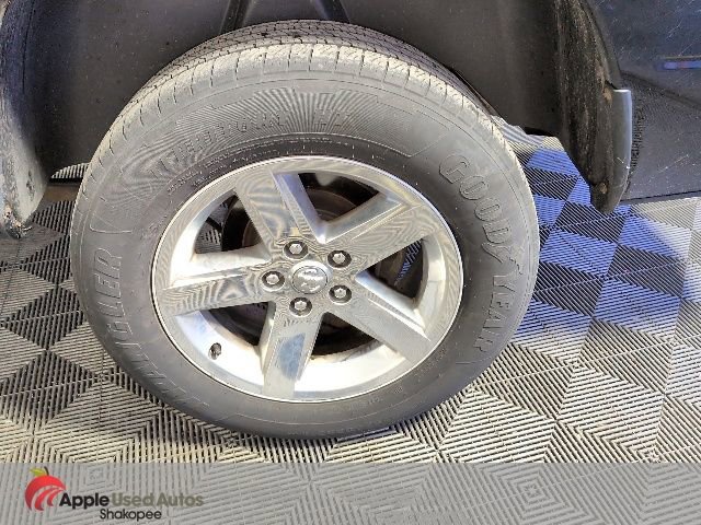 Used 2014 RAM 1500 Express AWD/4WD image 39