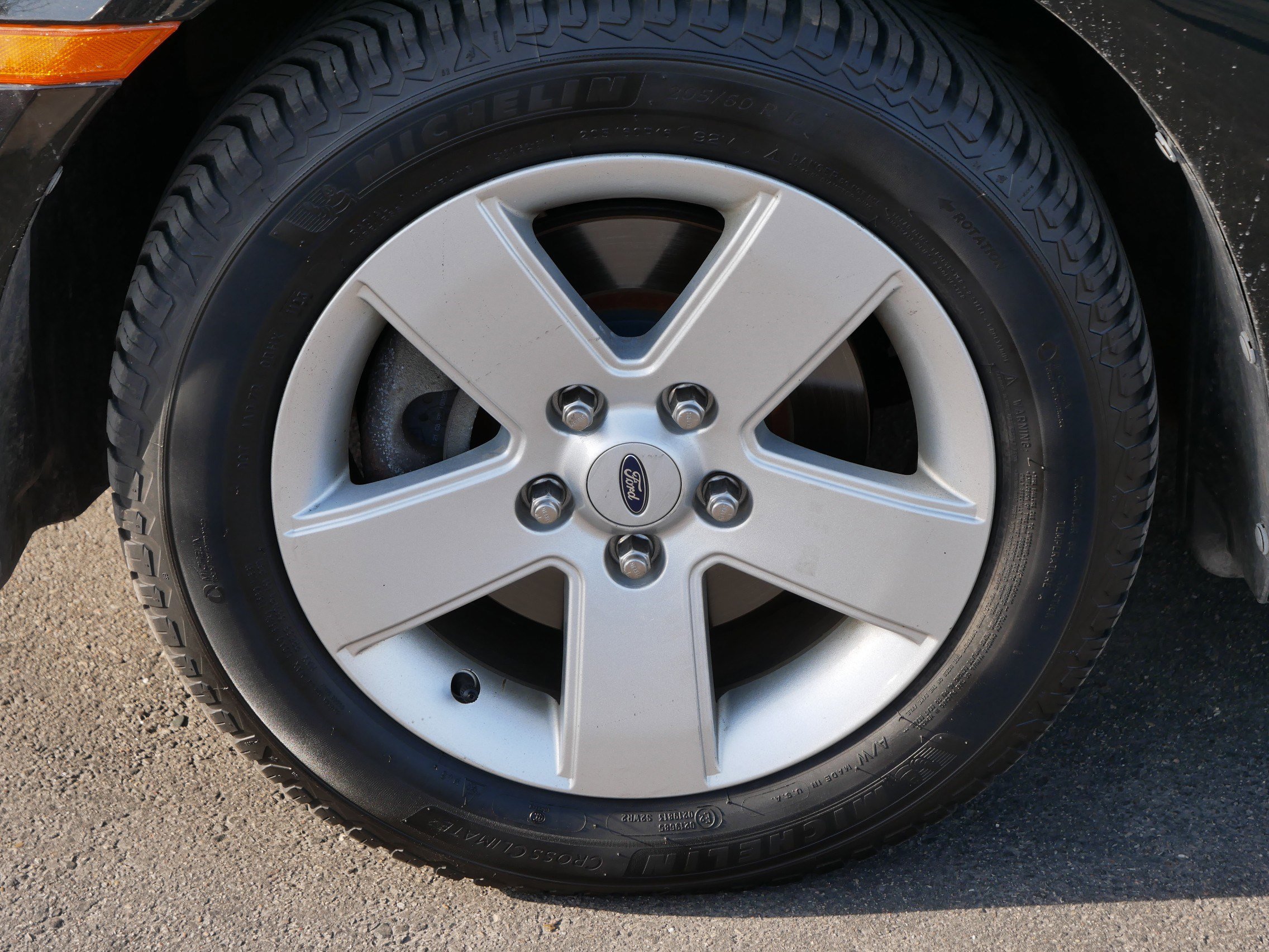 Used 2009 Ford Fusion SE FWD image 15