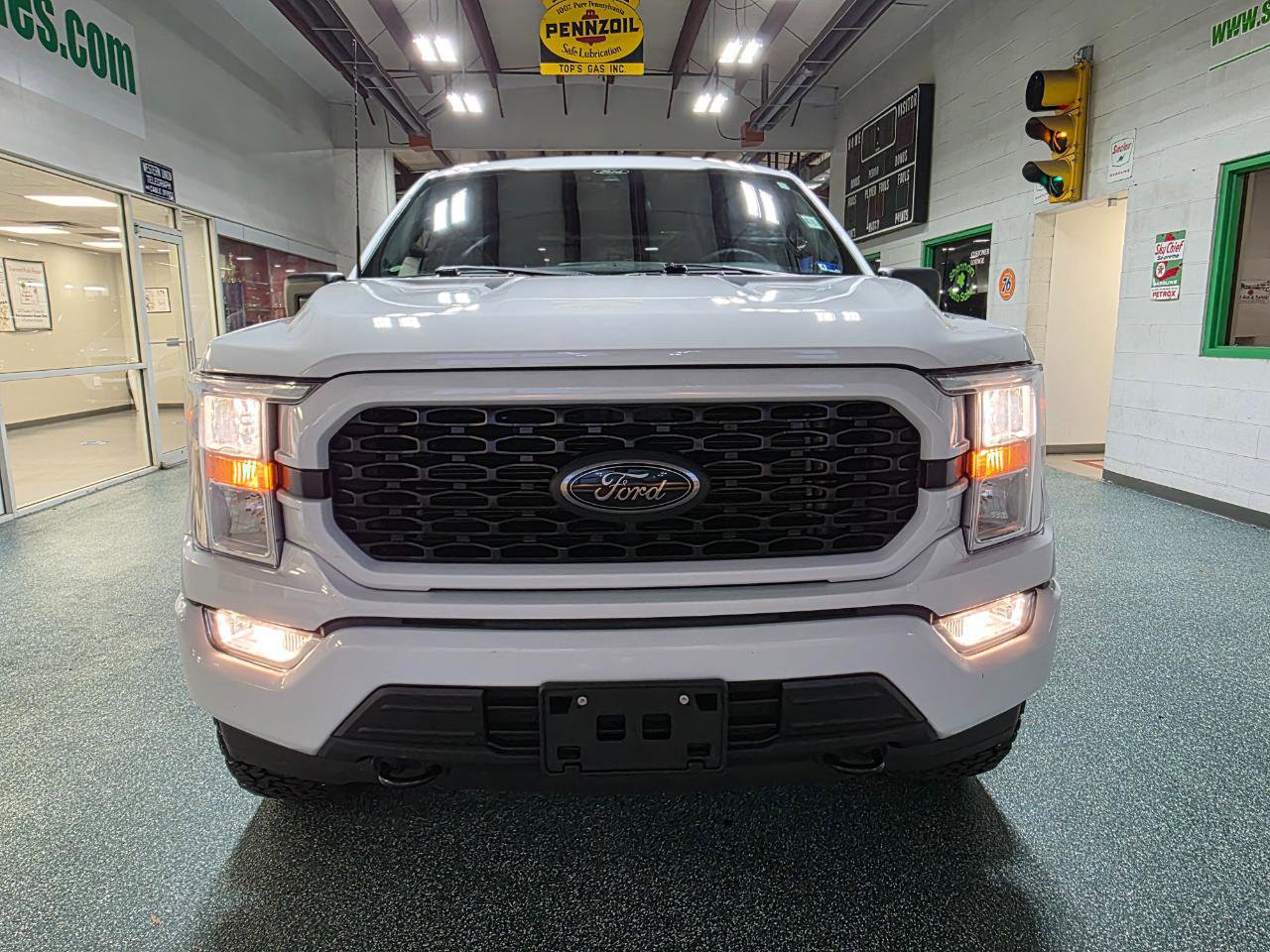 Used 2022 Ford F150 XL w/ STX Black Appearance Package AWD/4WD image 3