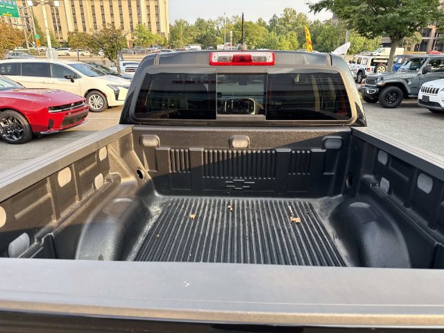 Used 2019 Chevrolet Colorado LT w/ LT Convenience Package RWD image 16