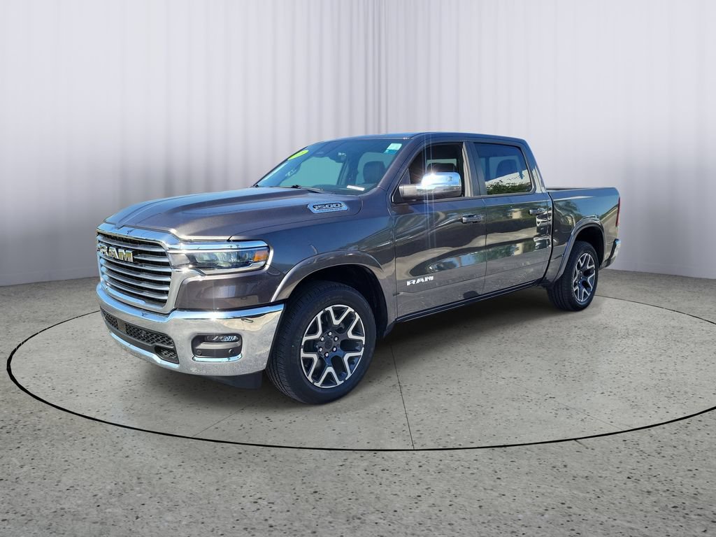 Used 2026 RAM 1500 Laramie AWD/4WD image 8