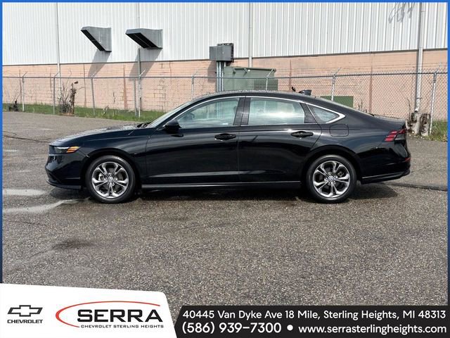 Used 2024 Honda Accord EX image 2