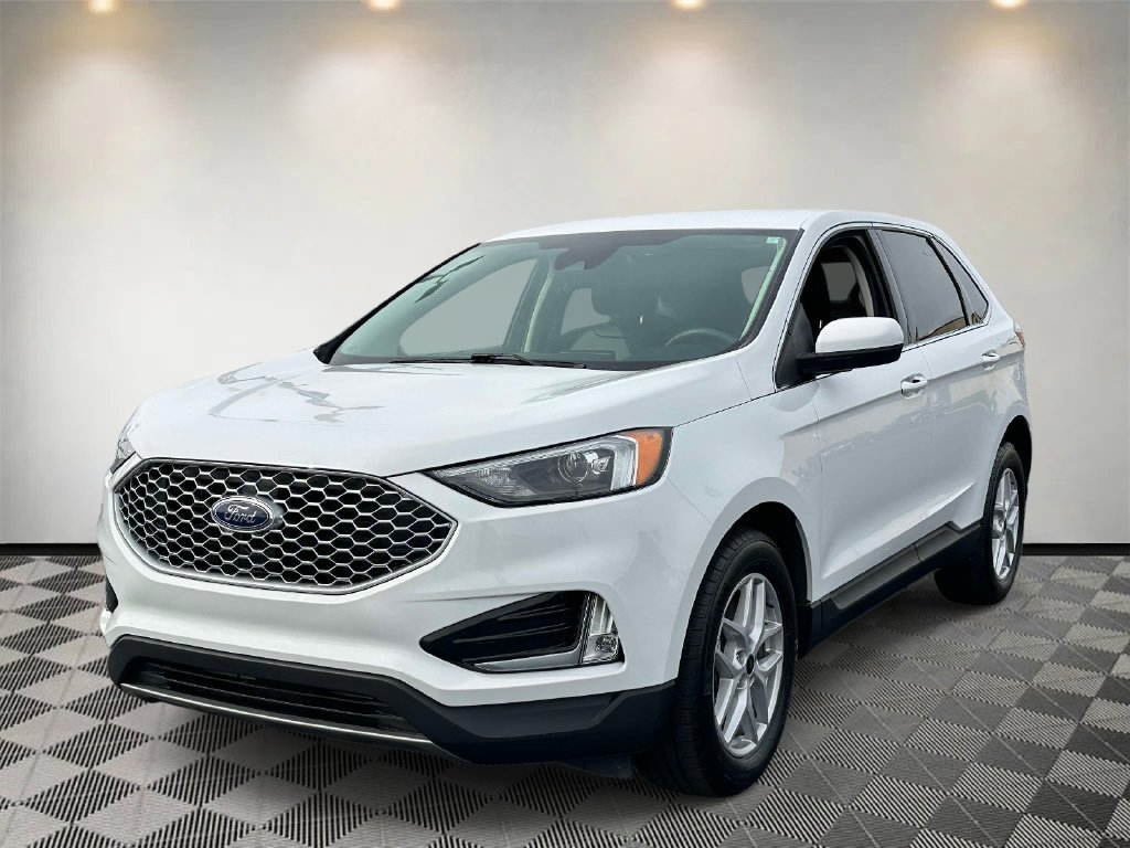 Certified 2024 Ford Edge SEL w/ Convenience Package AWD/4WD image 6