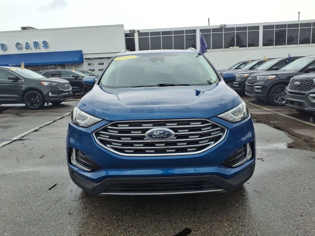 Used 2021 Ford Edge SEL w/ Convenience Package AWD/4WD image 3