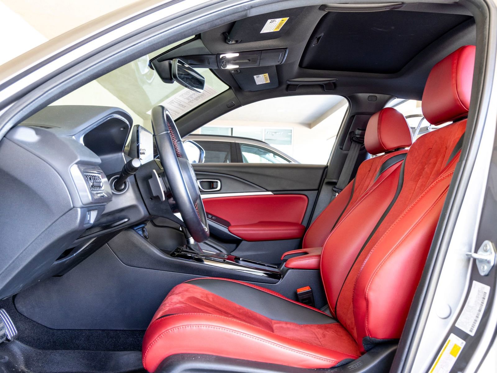 Used 2025 Acura Integra A-Spec image 16