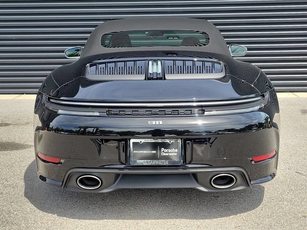 Used 2026 Porsche 911 Carrera T RWD image 6