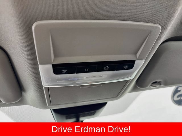 Used 2025 Nissan Sentra SR w/ Midnight Edition FWD image 17