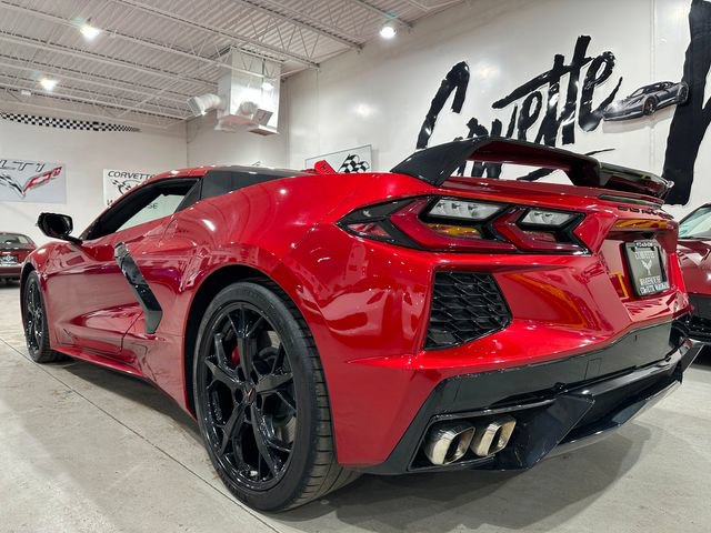 Used 2022 Chevrolet Corvette Stingray Premium Conv w/ Z51 Performance Package RWD image 3