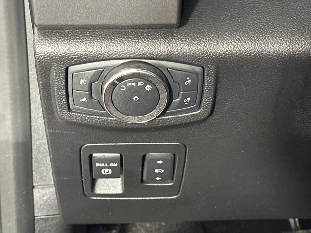 Used 2018 Ford F150 XLT w/ Equipment Group 302A Luxury image 19