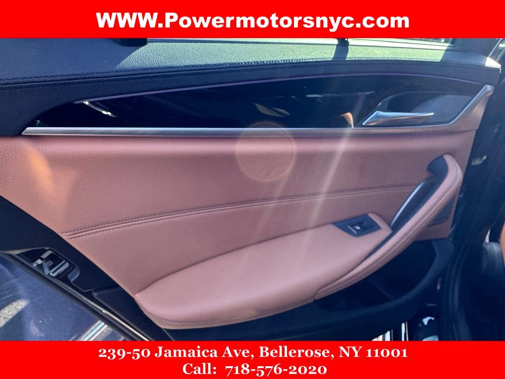 Used 2019 BMW M550i xDrive w/ Premium Package AWD/4WD image 28