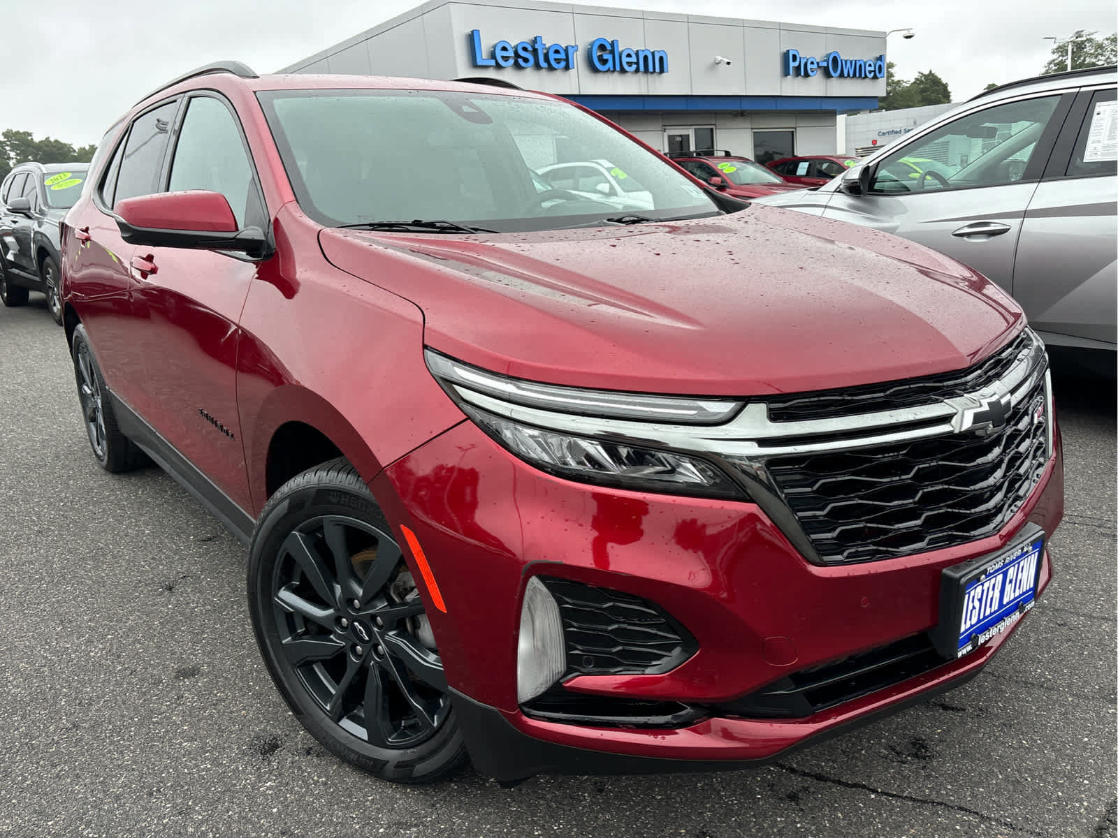 Certified 2023 Chevrolet Equinox RS w/ RS Leather Package AWD/4WD image 3