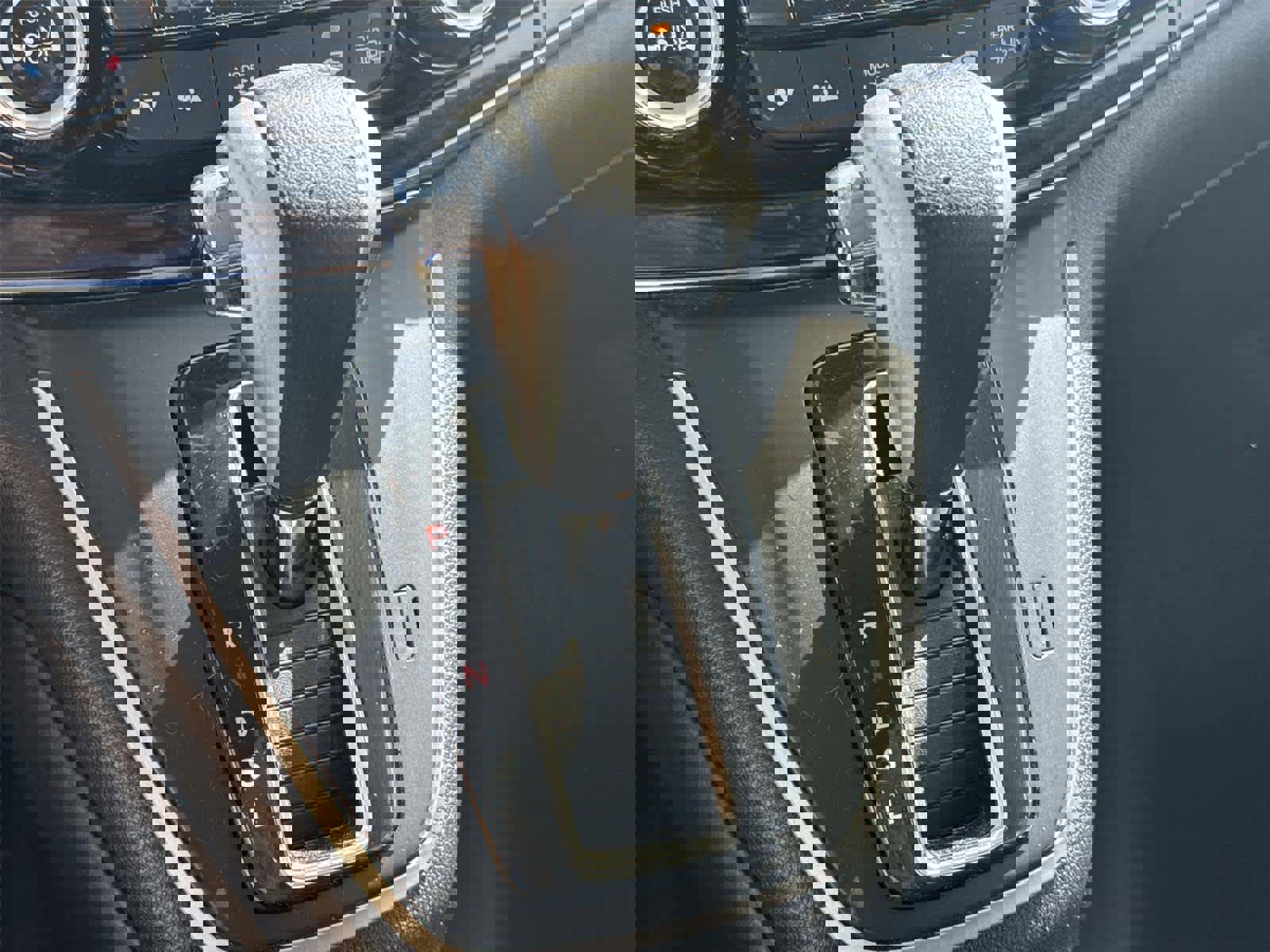 Used 2015 Honda CR-V Touring image 21