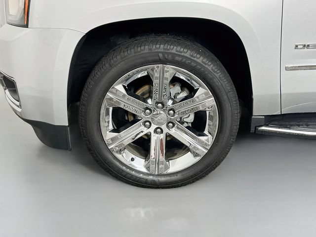 Used 2019 GMC Yukon Denali w/ Open Road Package AWD/4WD image 30