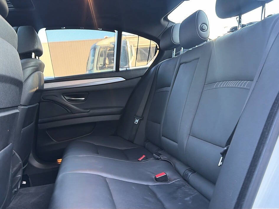 Used 2014 BMW 550i Sedan RWD image 13