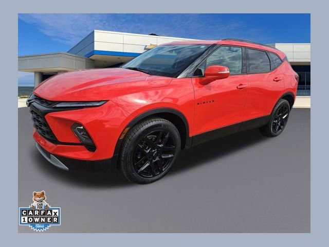Used 2025 Chevrolet Blazer LT w/ Sound & Technology Package image 1