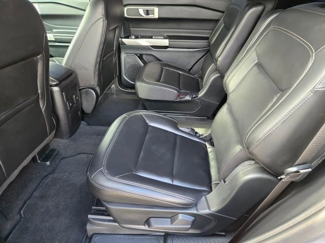 Used 2023 Ford Explorer XLT w/ Equipment Group 202A image 14