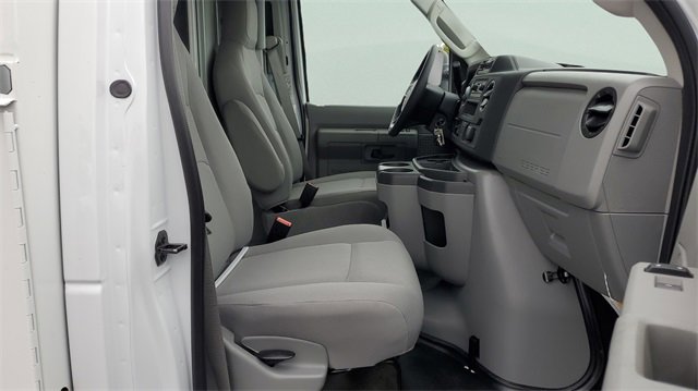 New 2026 Ford E-350 and Econoline 350 Super Duty image 22