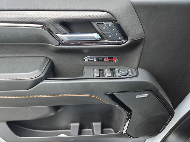 Used 2024 GMC Sierra 1500 AT4 w/ Technology Package image 17